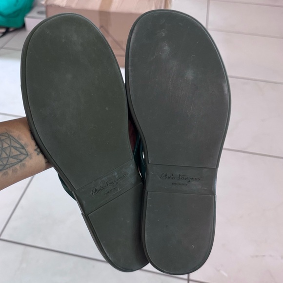 100% AUTH SALVATORE FERRAGAMO MEN SANDALS - Picture 2 of 6